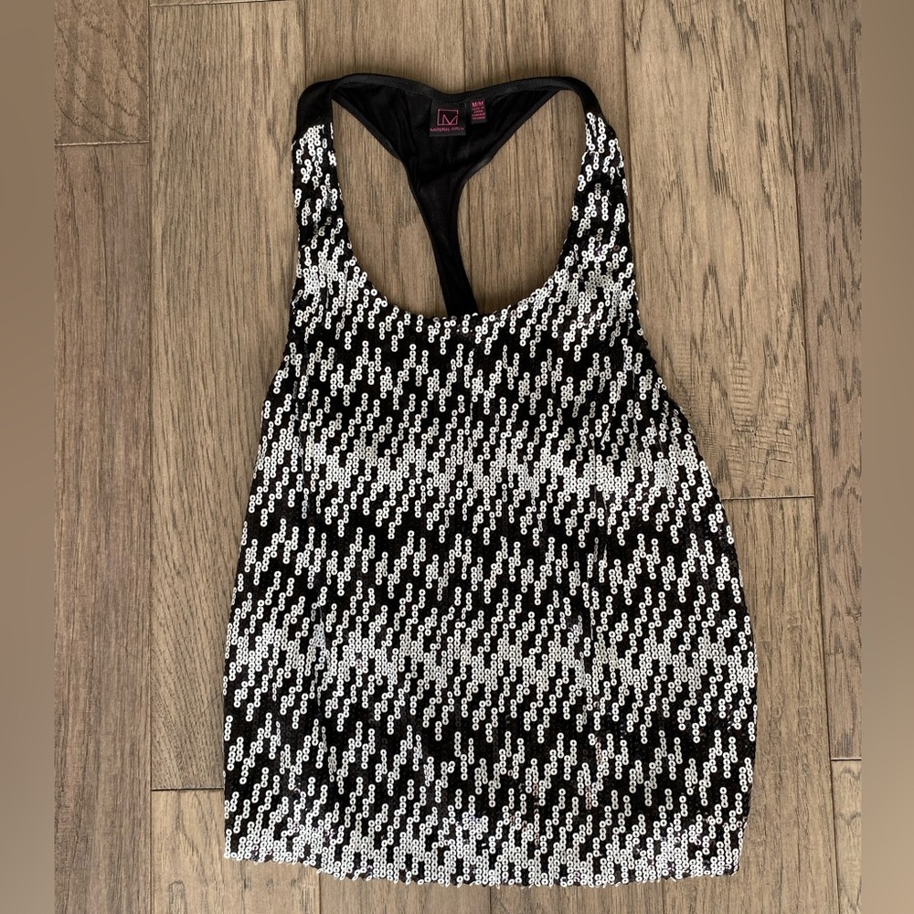 Material Girl sequin top size M